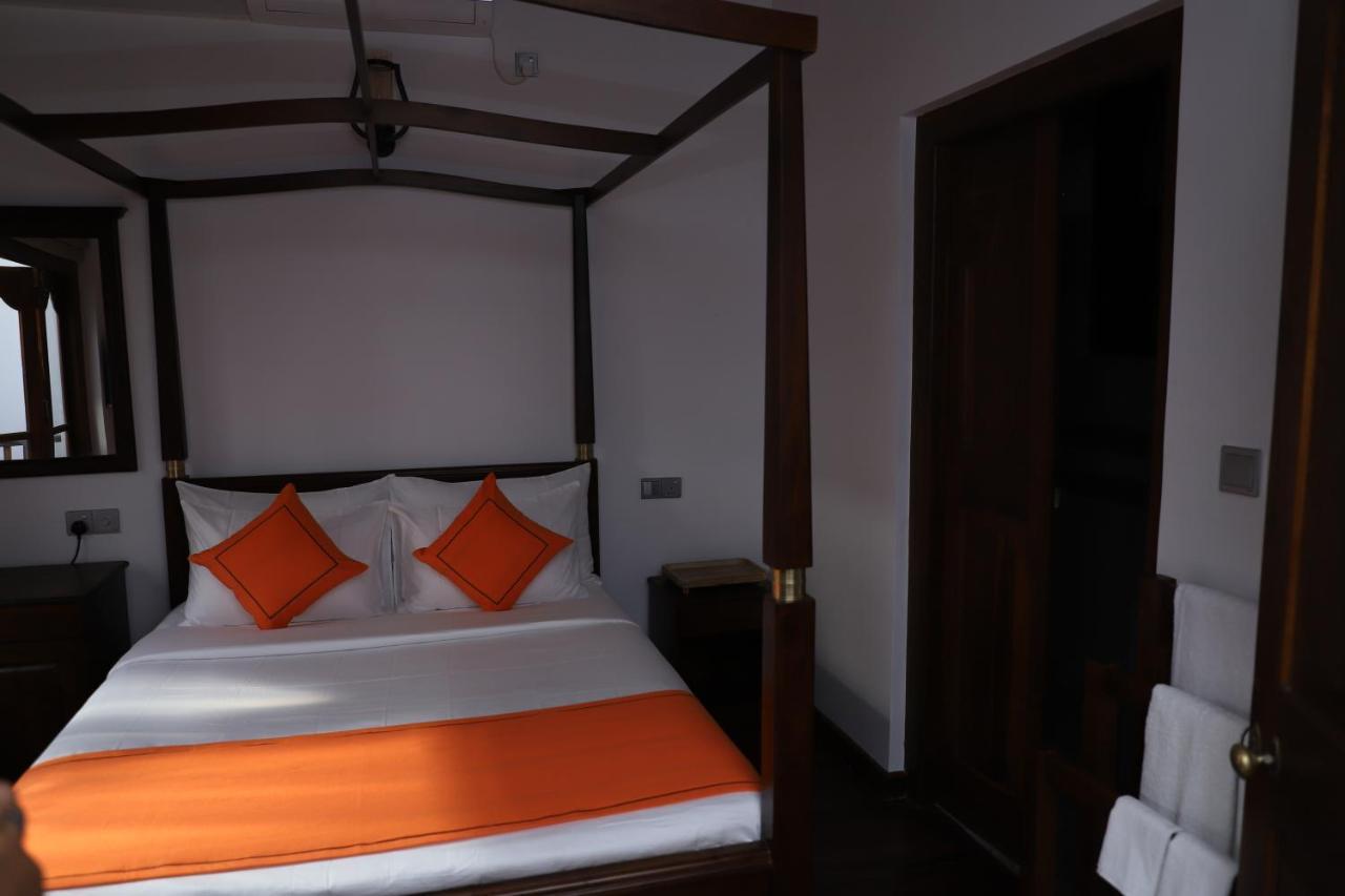 The Dutch Boutique Bed and Breakfast Galle Buitenkant foto
